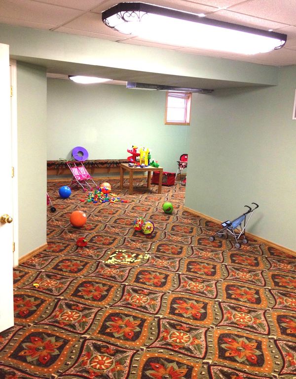 11 BEDROOM  NEWLY  MODERNIZED ALL YEAR VACATION HOME ENJOY  OUR MASSIVE SCENIC GROUNDS