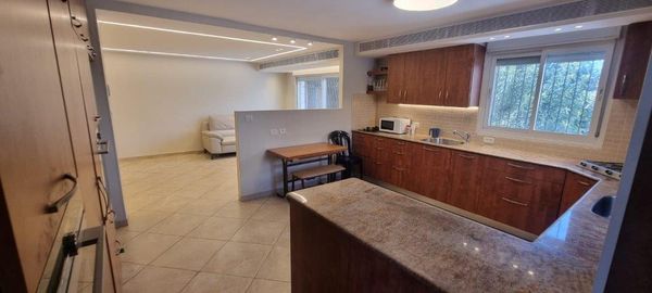 3 bedroom rental Sanhedria Murchevet