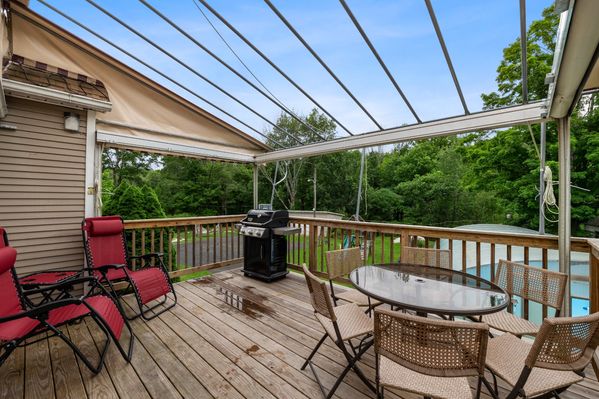  Newly renovated house in Woodridge NY