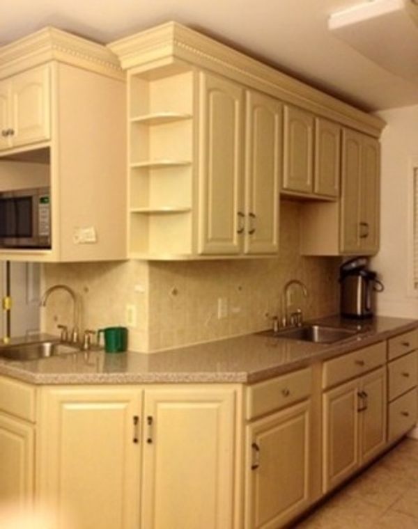 BEAUTIFUL  4 BR  HOME. THE PERFECT LOCATON  MASSIVE BEAUTIFUL GROUNDS HUD APPROVED. 