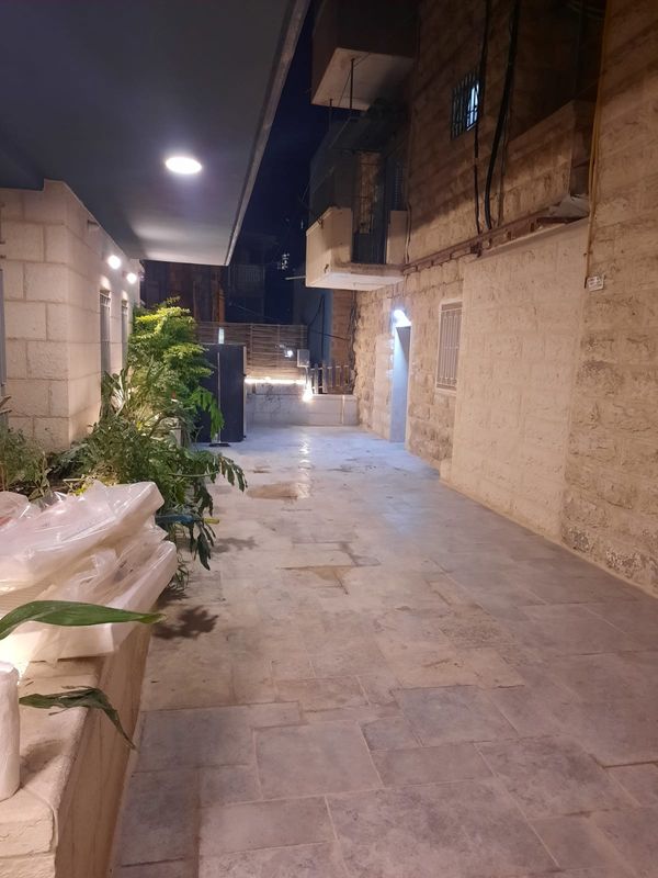 New- Luxurious One Bedroom Vacation Rental On Strauss, Geula- Jerusalem
