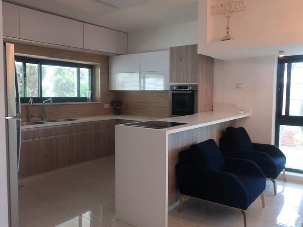 5 Bedroom Rental in Ramat Eshkol, Midbar Sinai Street
