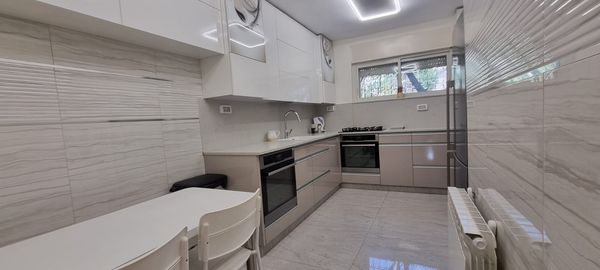 Shimon Hatzadik Street, Maalot Dafna, Arzei Neighbourhood, Jerusalem