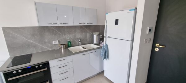 One Bedroom On Tachkemoni Street, Jerusalem