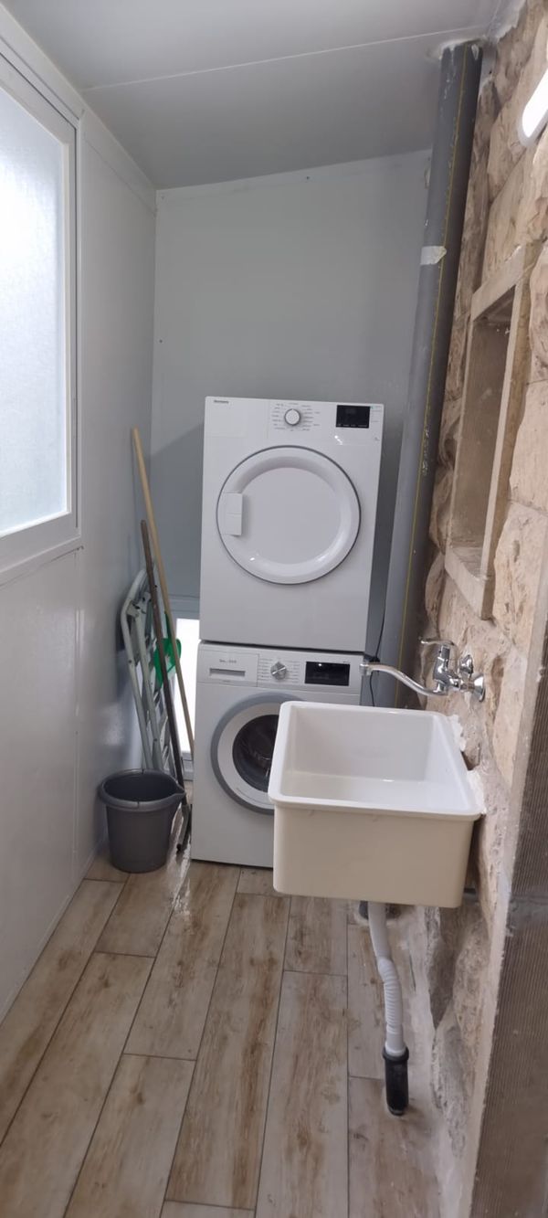 Kikar Shabbos Two Bedroom Vacation Rental- Geula-Mea shearim-Jerusalem