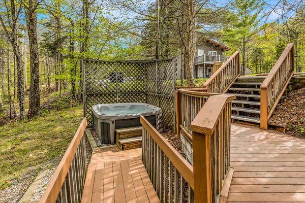 VERMONT 3++ bedroom, game rm sauna, loft - RENT ALL 6 AND BRING UR WHOLE FAM!