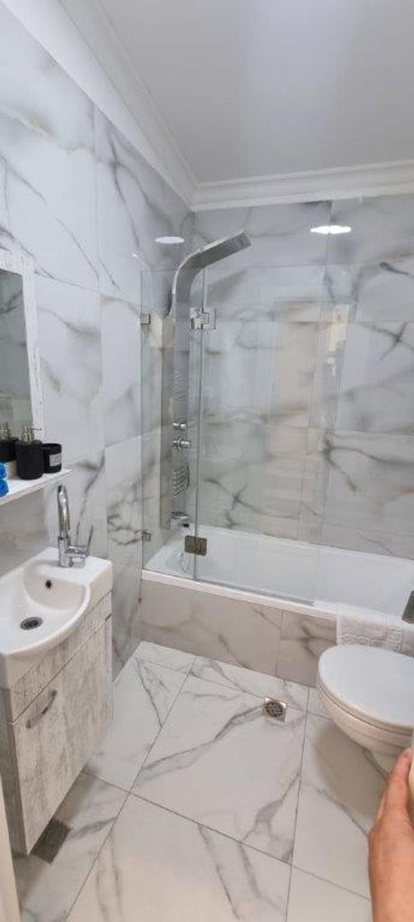 NEW- ONE BEDROOM VACATION RENTAL IN THE HEART OF JERUSALEM, ROMEMA, RISHON LEZIO