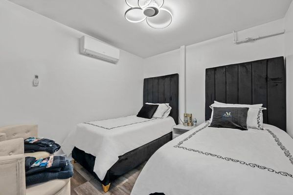 Arlington Retreat STUDIO APARTMENT