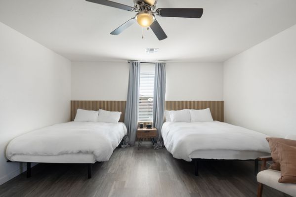 Apache Resort