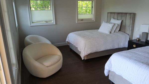 Ador Lago Mansion                *Midwinter Deal *Boats, Kayak *   *Pool   * Sauna    *Jacuzzi
