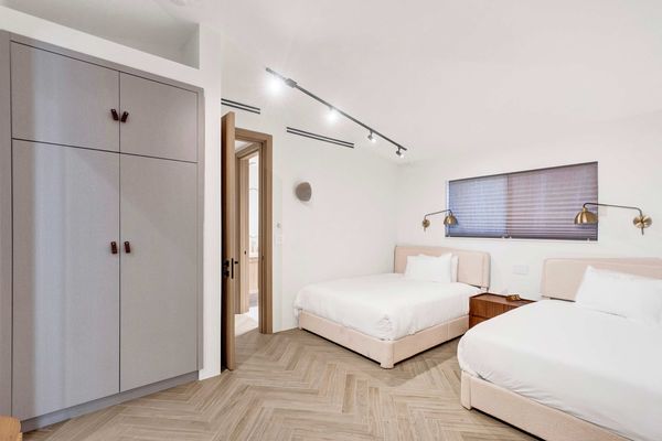 Diamond Villa