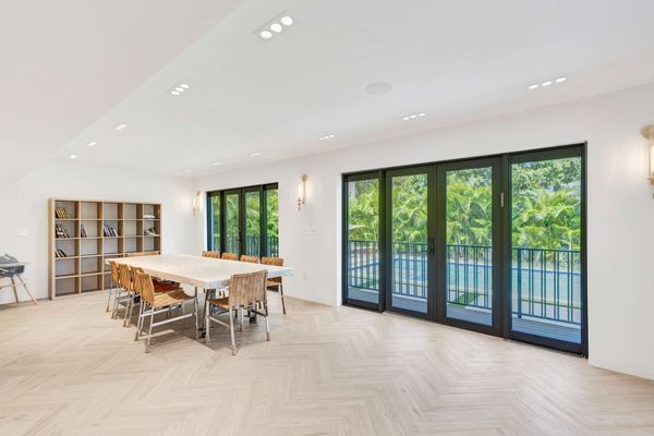 Diamond Villa
