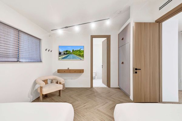Diamond Villa