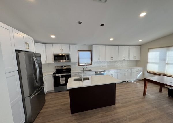 Lake house Villa Sleeps 15