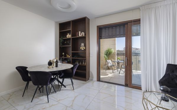 Jerusalem estate D-ג'רוזלם אסטייט D