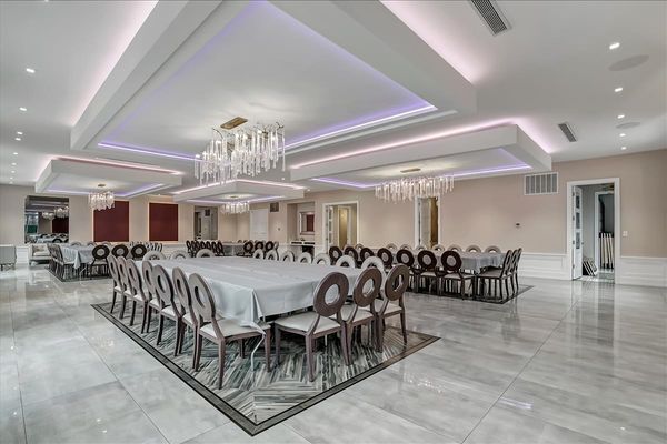 KD Hall & Suites