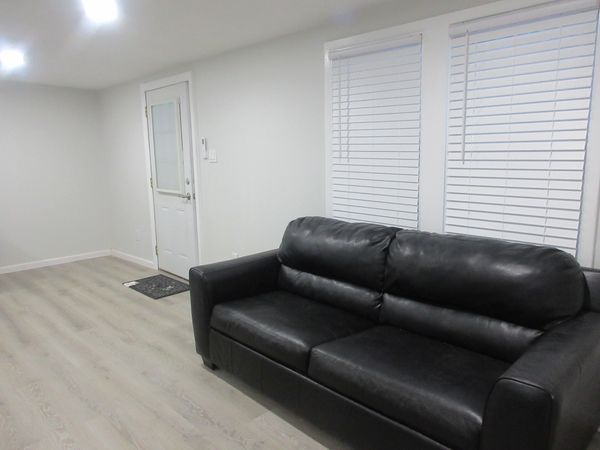 The Fallsburg 2 bedroom Beautiful Getaway