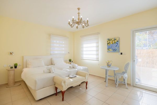 Apartment in Hiram Street