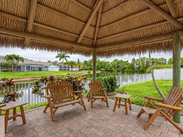 Boynton Beach Lakeside Villa