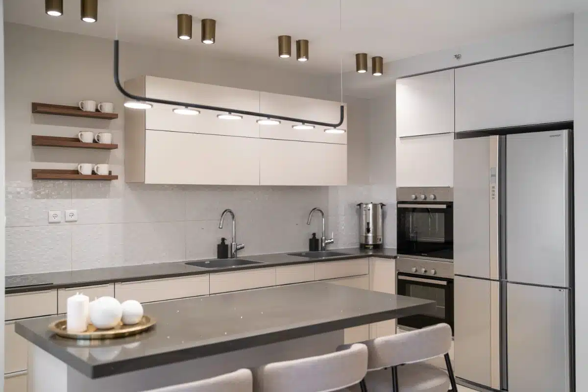 New Beautiful Apartment