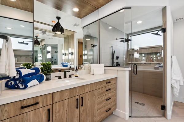 Enserene Luxury Villa
