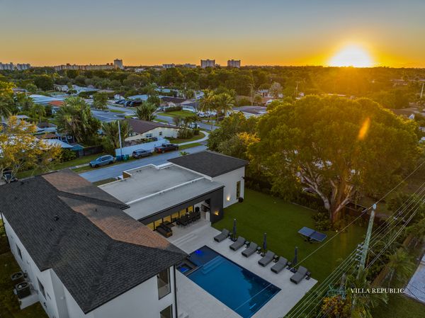Luxury Villa Where Comfort Meets Elegance