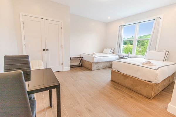 lakeview villa