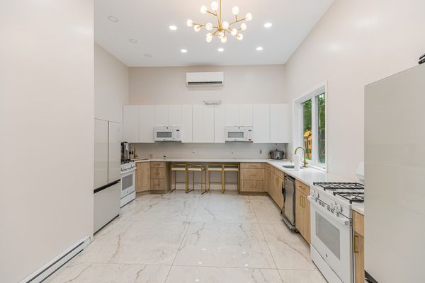 lakeview villa
