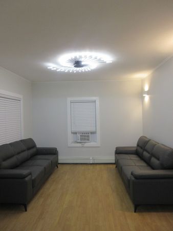 5 Bedroom Private House