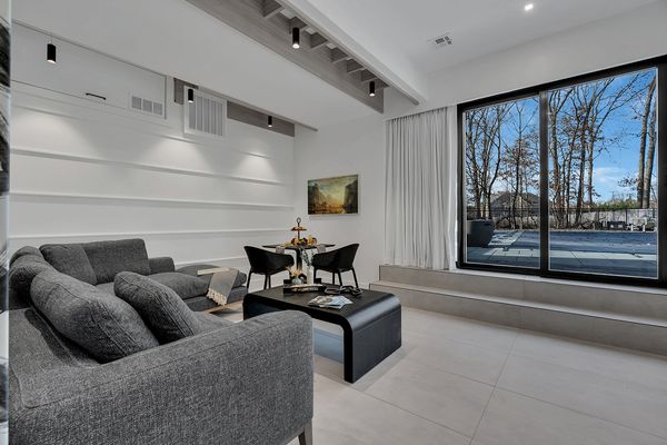 Diamond Suite