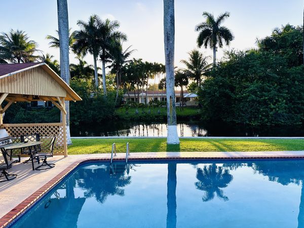 Aventura house