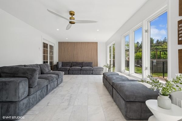 LXURE: The Windsor Manor - Luxury Kosher Rental in Toms River