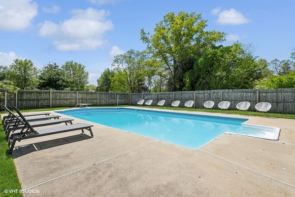 LXURE: The Windsor Manor - Luxury Kosher Rental in Toms River
