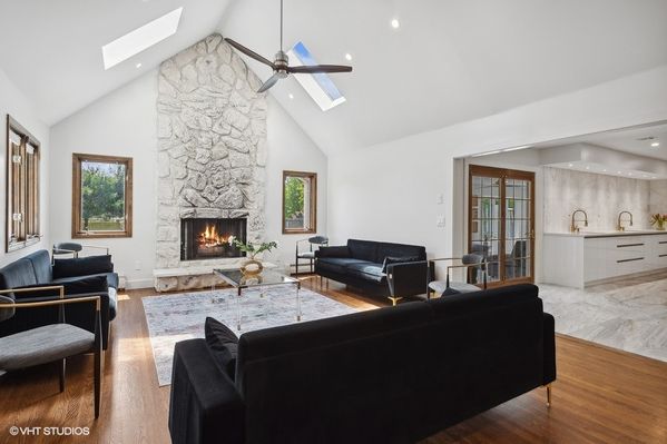 LXURE: The Windsor Manor - Luxury Kosher Rental in Toms River