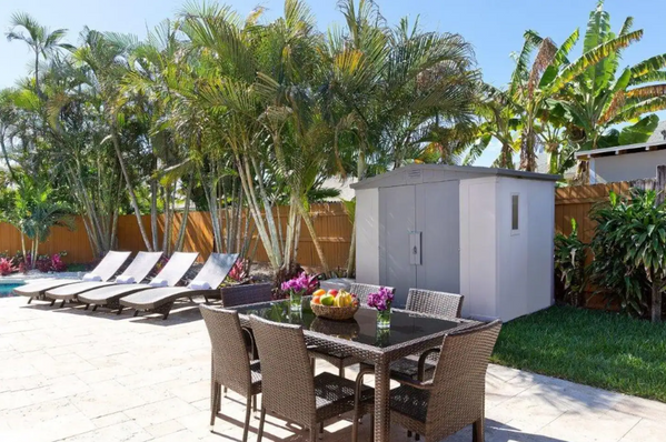 Villa Coral: 4BD/3 BA Private Heated Pool