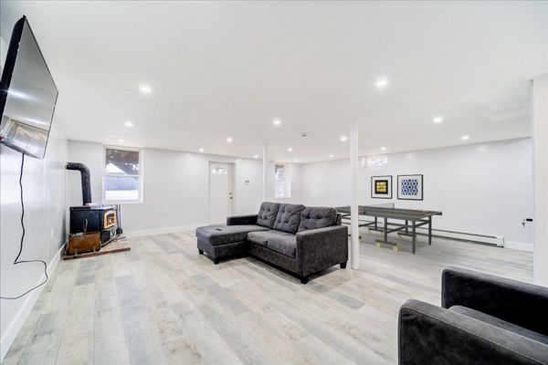 Lakefront 6BR Home w/Dock | Year Round