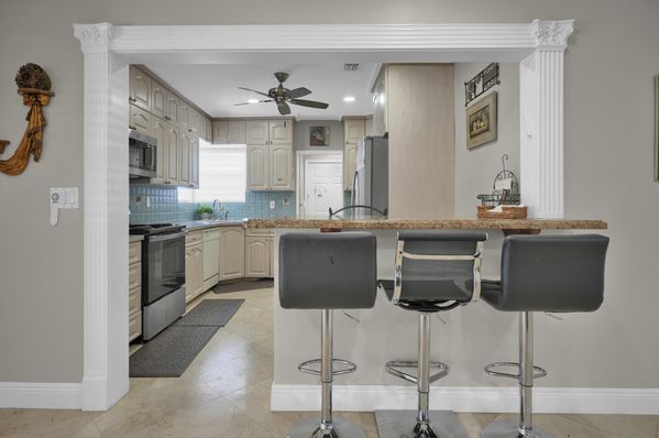 Charming 3-Bedroom Retreat with Pool & Hot Tub
