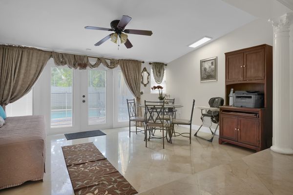 Charming 3-Bedroom Retreat with Pool & Hot Tub