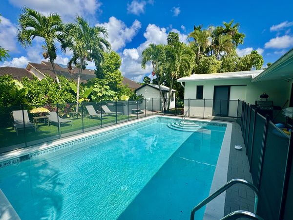 Palm view  Retreat