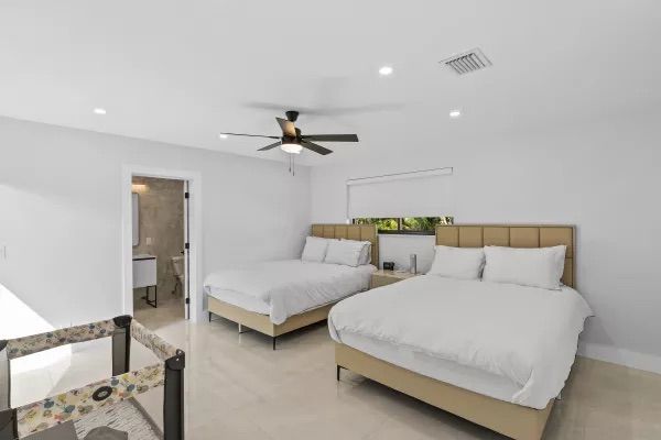 Palm view  Retreat